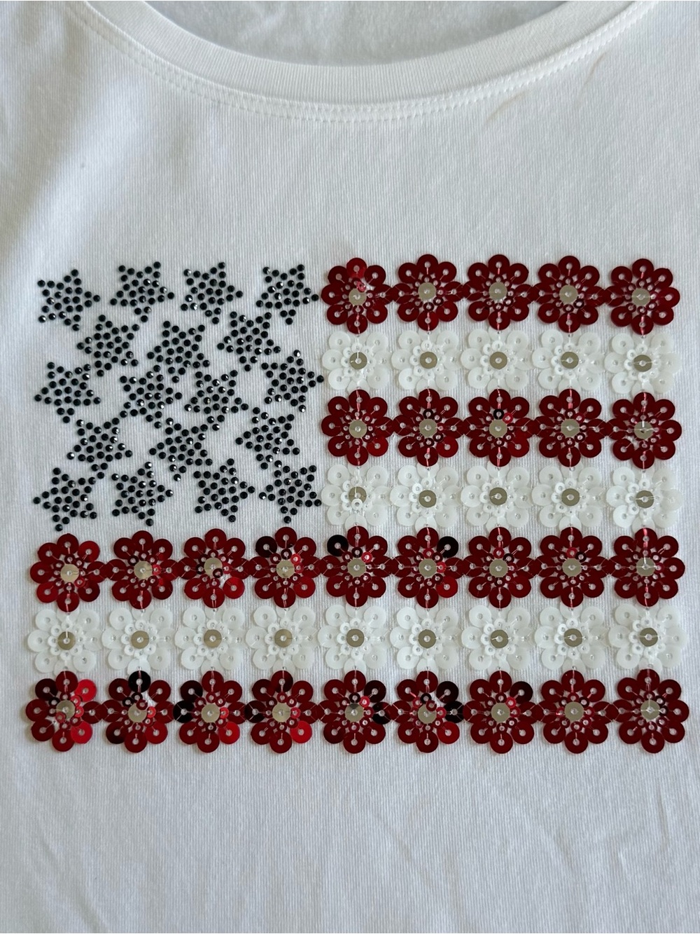 CHICO’S NWT 0 Flag Embellished Knit Tee • Sequin Star Flower Americana - Picture 6 of 13